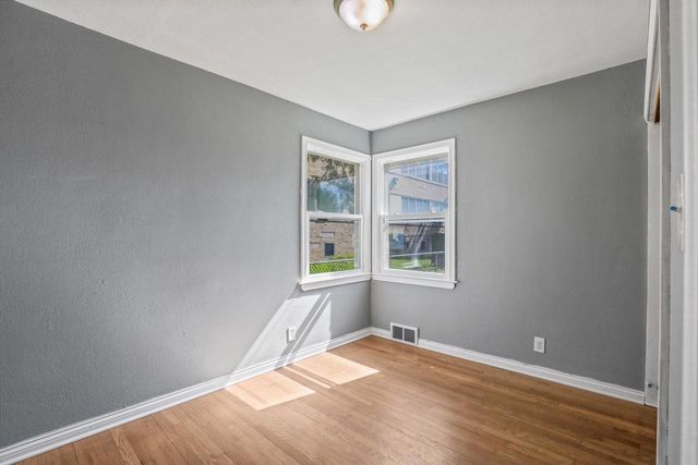 5936 N 35th STREET, Milwaukee, WI 53209