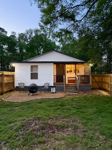 592 Gordy Circle, Tunnel Hill, GA 30755