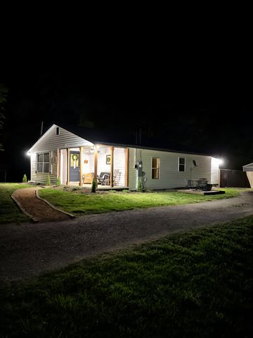 592 Gordy Circle, Tunnel Hill, GA 30755