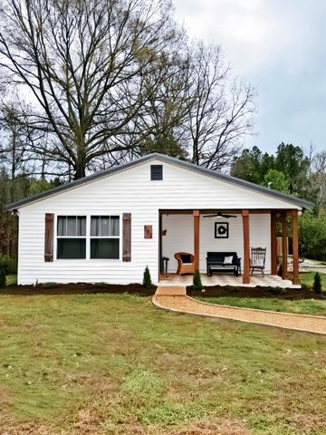 592 Gordy Circle, Tunnel Hill, GA 30755