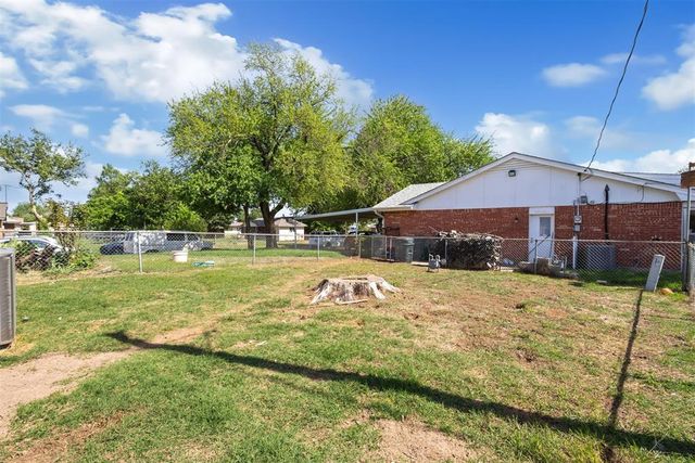 4301 Suntane Road, Del City, OK 73115