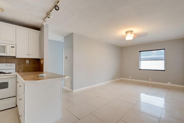 311 De Carie Street 311-313, Delray Beach, FL 33444