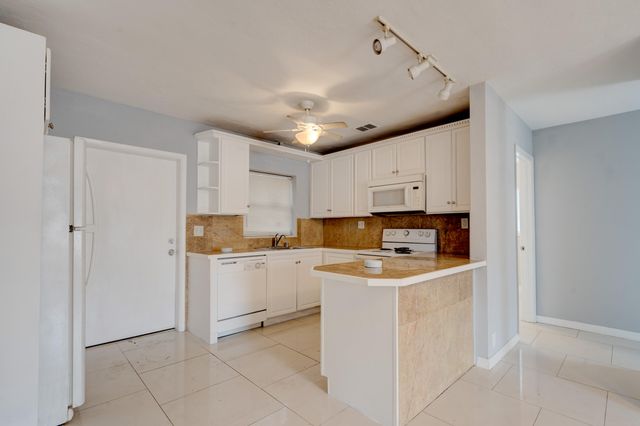 311 De Carie Street 311-313, Delray Beach, FL 33444
