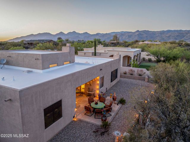 2460 N Cavalry Trail, Tucson, AZ 85749