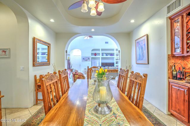 2460 N Cavalry Trail, Tucson, AZ 85749