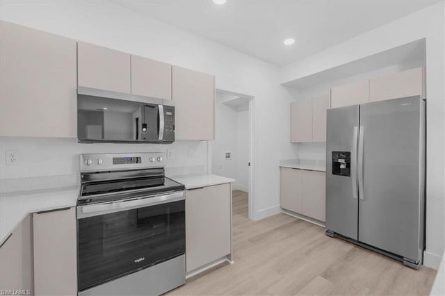 9020 N Indio CIR, Labelle, FL 33935