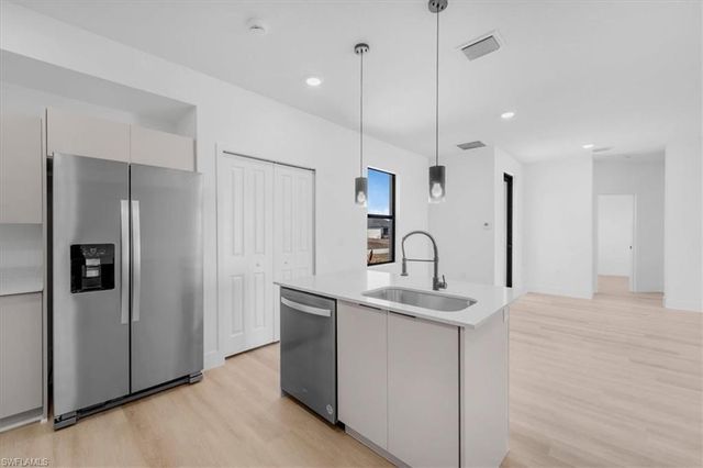 9020 N Indio CIR, Labelle, FL 33935