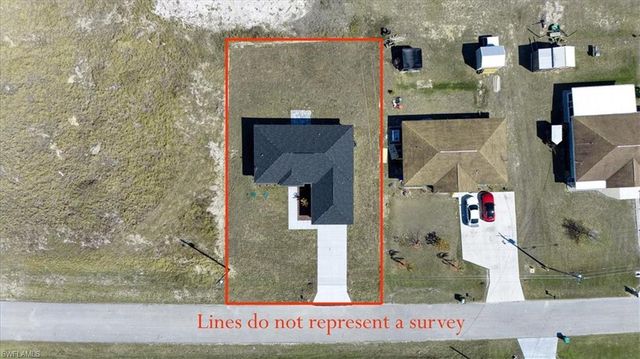 9020 N Indio CIR, Labelle, FL 33935