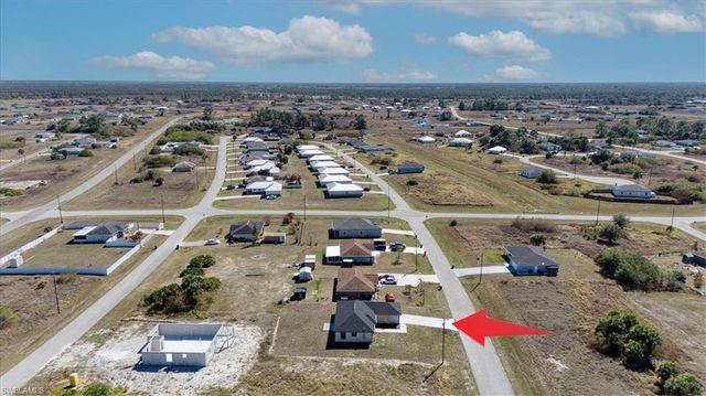 9020 N Indio CIR, Labelle, FL 33935