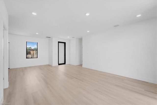 9020 N Indio CIR, Labelle, FL 33935