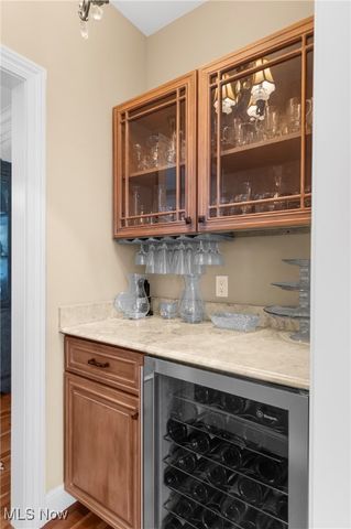 1030 Torrey Pines Street NE, Warren, OH 44484