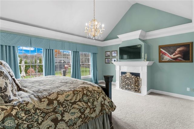 1030 Torrey Pines Street NE, Warren, OH 44484