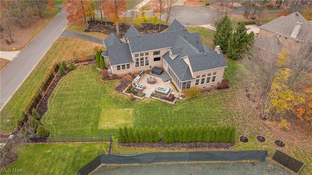 1030 Torrey Pines Street NE, Warren, OH 44484