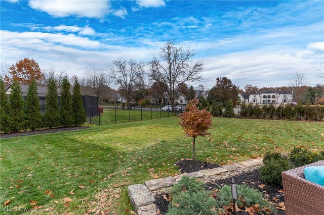 1030 Torrey Pines Street NE, Warren, OH 44484