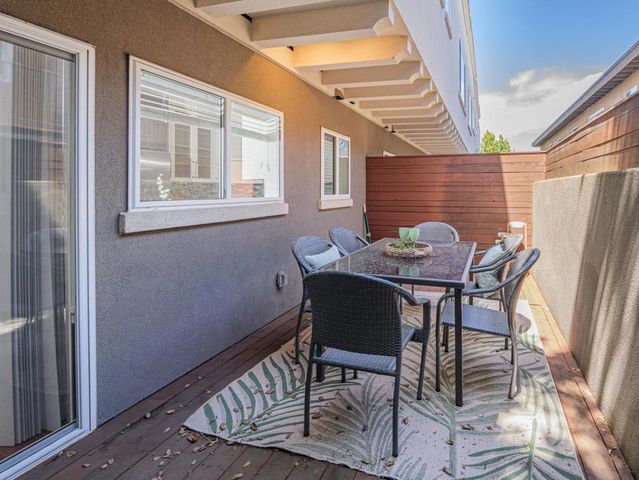 2139 Carlmont Drive, Belmont, CA 94002