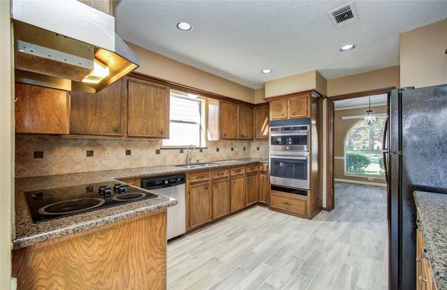 4903 Charade Drive, Houston, TX 77066