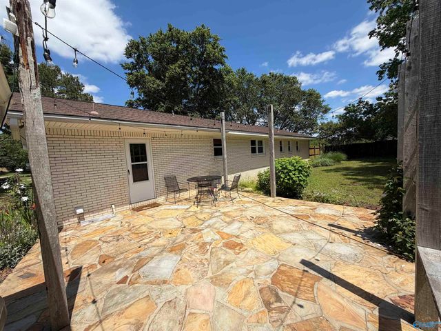 22002 Upper Fort Hampton Road, Elkmont, AL 35620