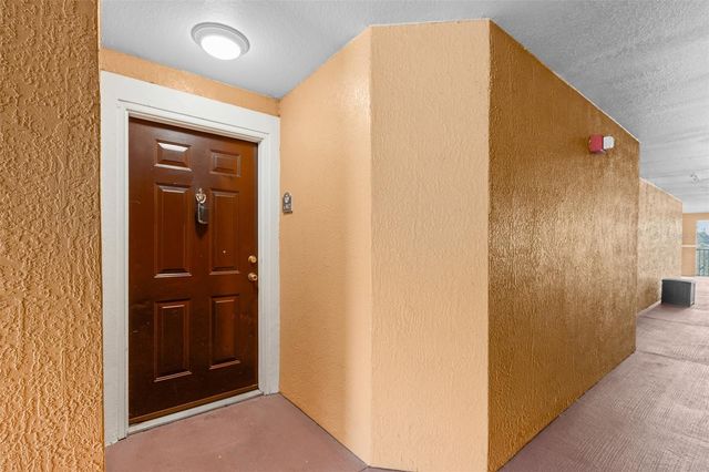 5459 VINELAND ROAD 4302, Orlando, FL 32811