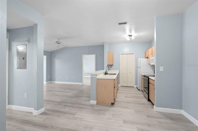 5459 VINELAND ROAD 4302, Orlando, FL 32811