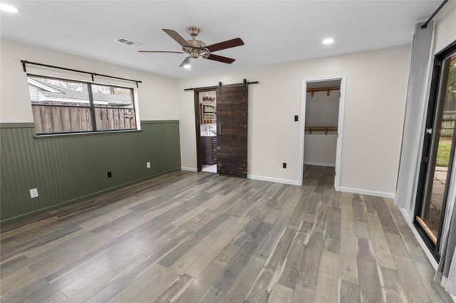 302 Shadow Creek Drive, El Lago, TX 77586