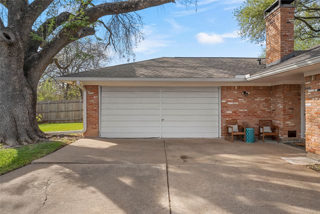 1712 Laurel Lake Drive, Waco, TX 76710