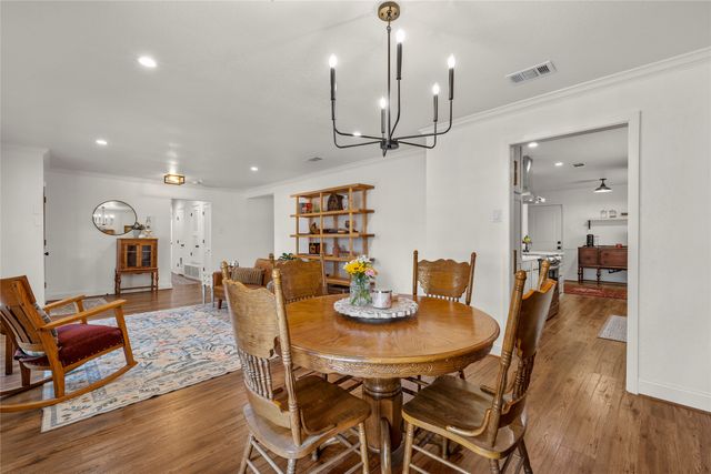 1712 Laurel Lake Drive, Waco, TX 76710