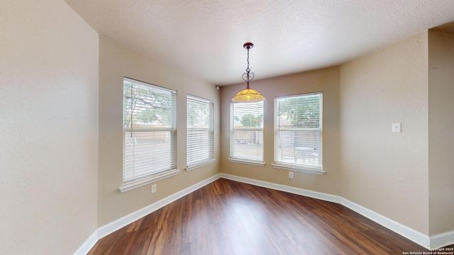 406 bluegrass, San Antonio, TX 78253