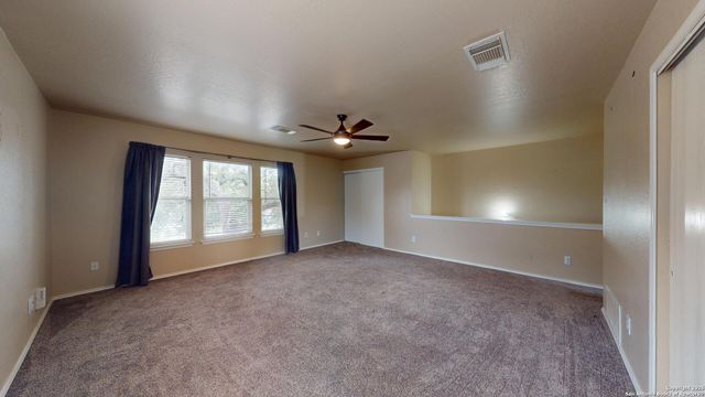 406 bluegrass, San Antonio, TX 78253