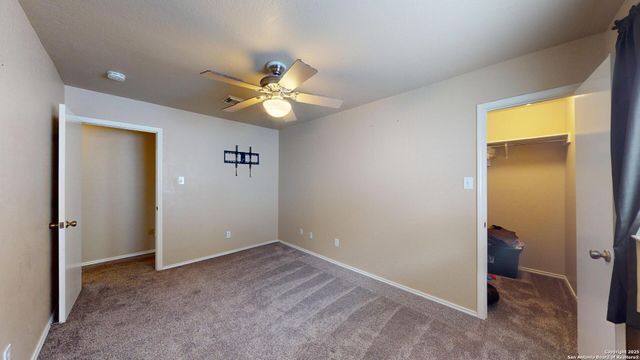 406 bluegrass, San Antonio, TX 78253