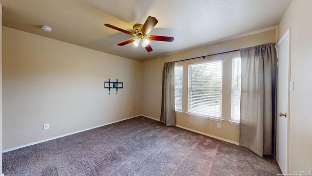 406 bluegrass, San Antonio, TX 78253