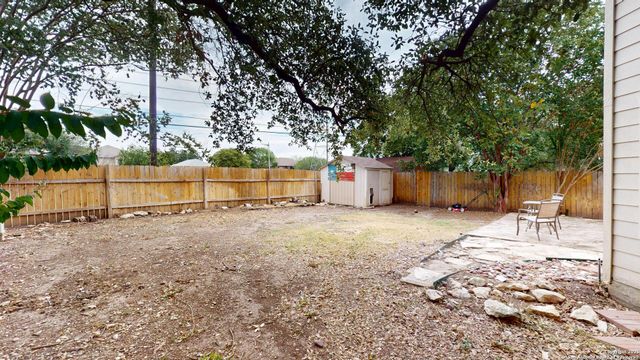 406 bluegrass, San Antonio, TX 78253