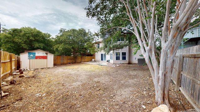 406 bluegrass, San Antonio, TX 78253