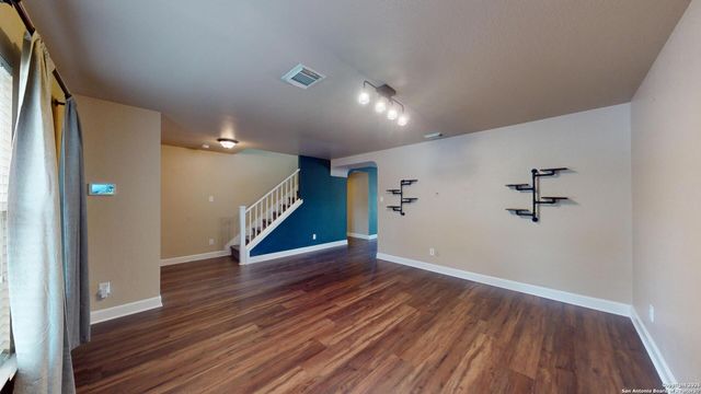 406 bluegrass, San Antonio, TX 78253