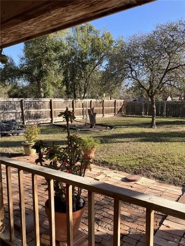 916 Country Club Drive, Mission, TX 78572