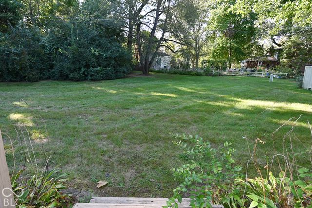 3755 W County Line Road, Greenwood, IN 46142