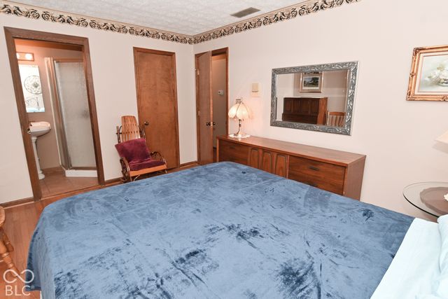 3755 W County Line Road, Greenwood, IN 46142
