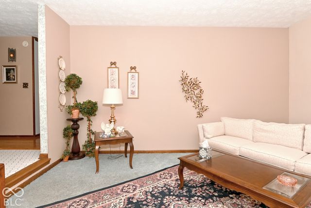 3755 W County Line Road, Greenwood, IN 46142