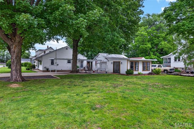 310 Depot Street, St Peters, MO 63376