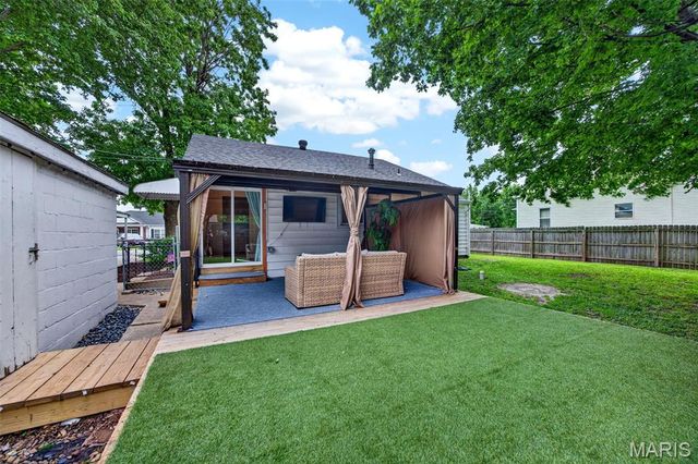 310 Depot Street, St Peters, MO 63376
