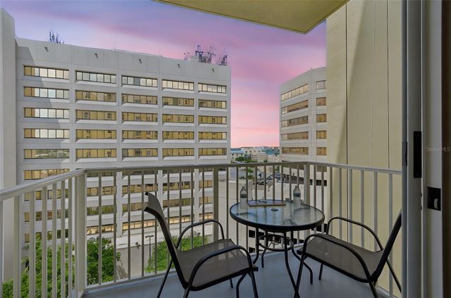 628 CLEVELAND STREET 904, Clearwater, FL 33755