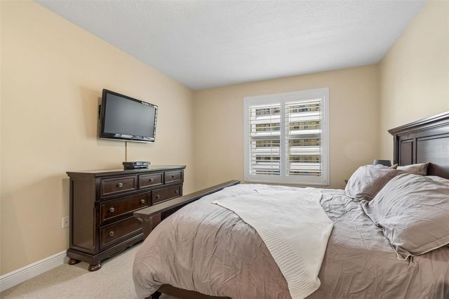 628 CLEVELAND STREET 904, Clearwater, FL 33755