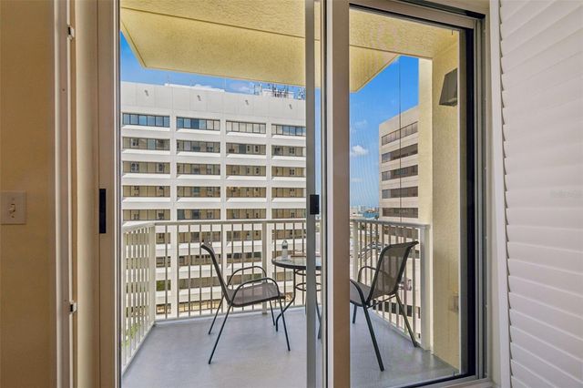 628 CLEVELAND STREET 904, Clearwater, FL 33755