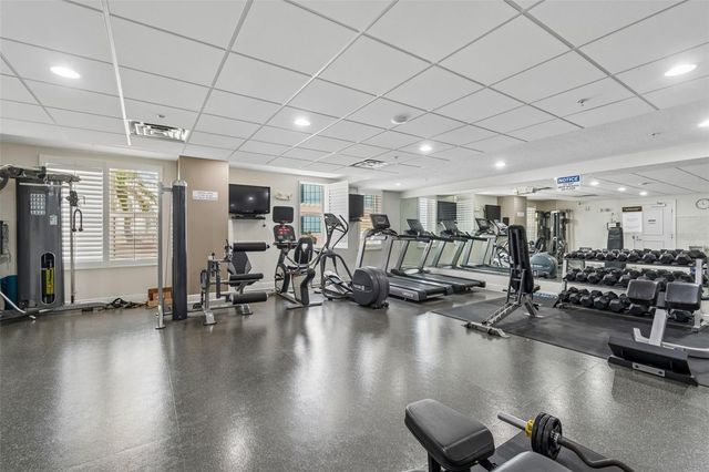 628 CLEVELAND STREET 904, Clearwater, FL 33755