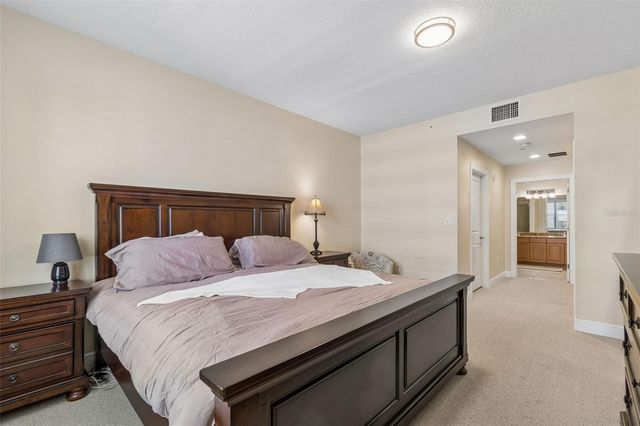 628 CLEVELAND STREET 904, Clearwater, FL 33755