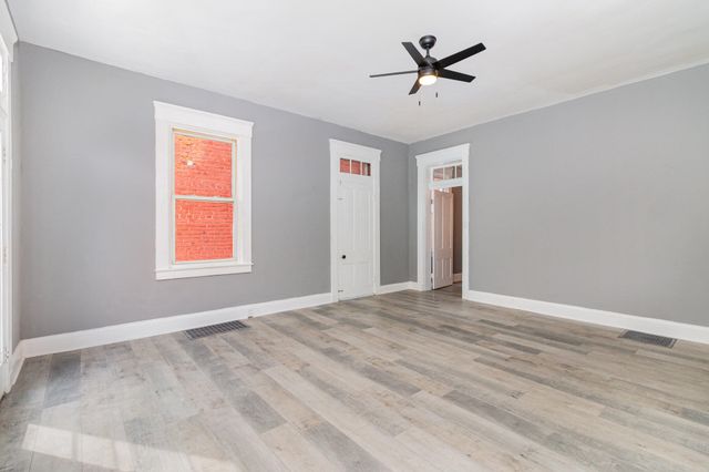 2009 Russell Street, Covington, KY 41014