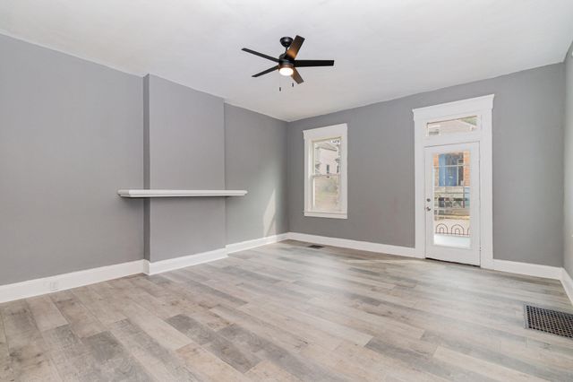 2009 Russell Street, Covington, KY 41014