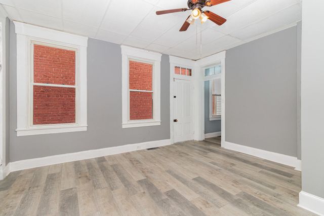 2009 Russell Street, Covington, KY 41014