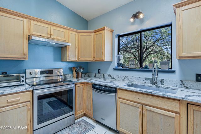 4155 W Coyote Ridge Trail, Tucson, AZ 85746
