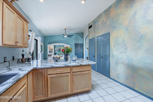 4155 W Coyote Ridge Trail, Tucson, AZ 85746