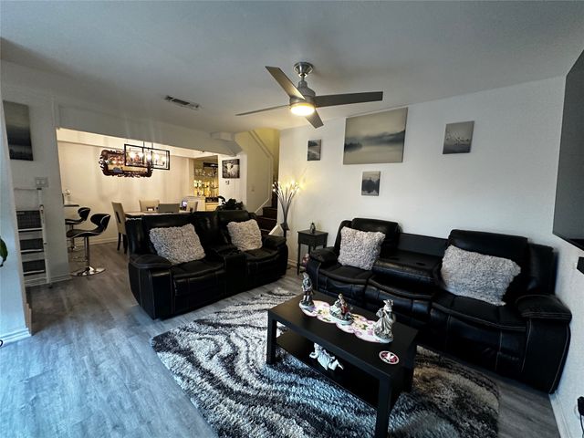 4272 Madera Road 4, Irving, TX 75038